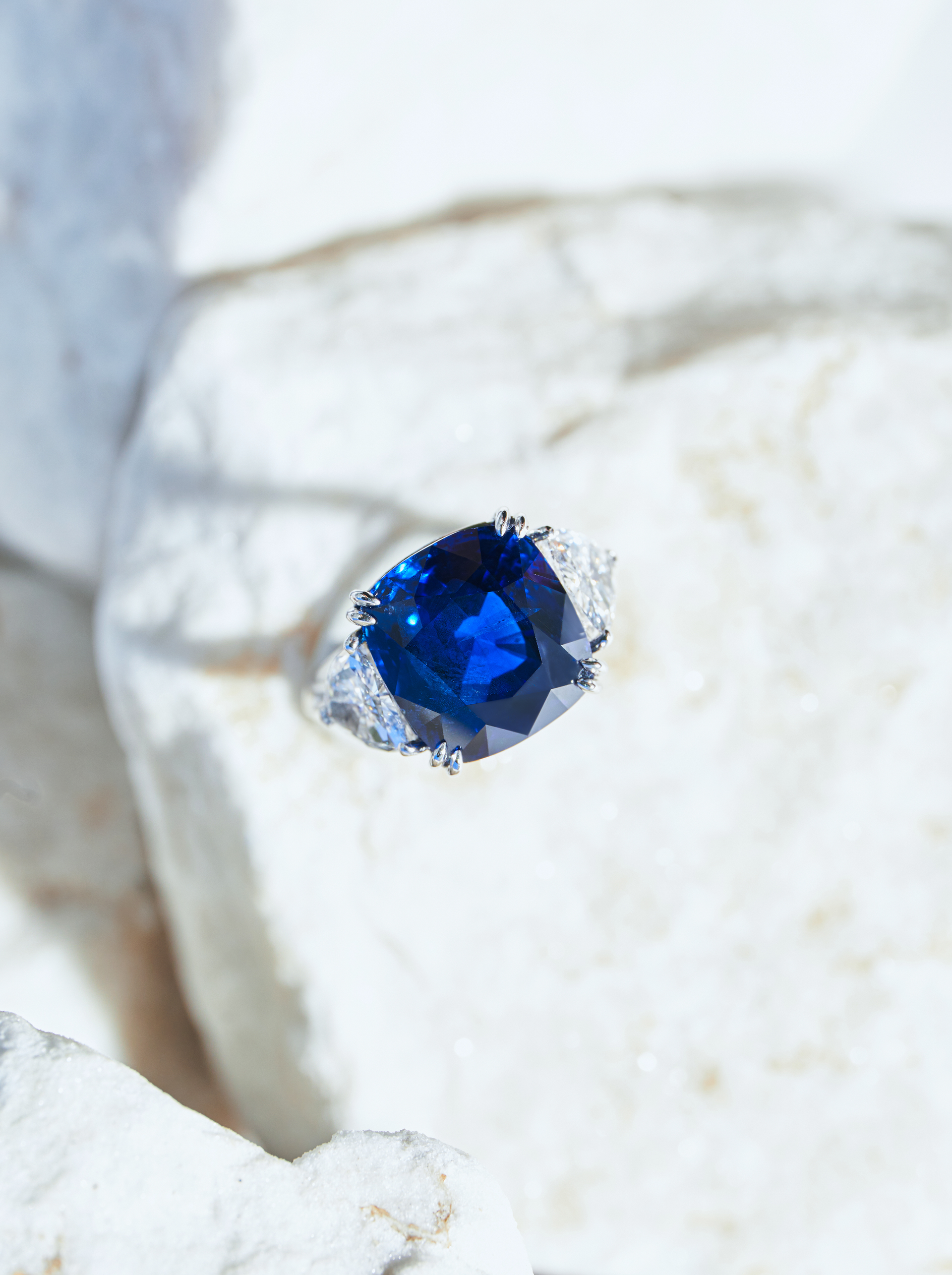 10克拉緬甸藍寶石鑽戒